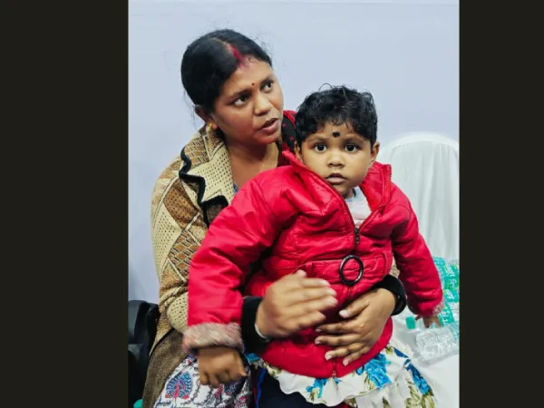 বিরল রোগে আক্রান্ত শিশু , চিকিৎসার জন্য ডায়মন্ডহারবারের সেবাশ্রয় শিবিরে