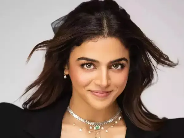 রণবীরের বিপরীতে ওয়ামিকা?