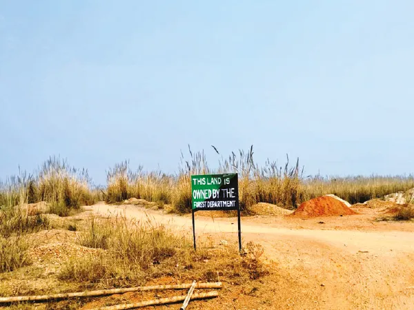 বনদপ্তরের জমি দখল করে রিসর্ট, কারখানা, দুর্গাপুরে একের পর এক সংস্থাকে নোটিস