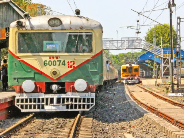 যাত্রীদের শৌচকর্মের জন্য রানাঘাটে&nbsp; &lsquo;হল্ট&rsquo; দেবে লালগোলা প্যাসেঞ্জার!&nbsp;