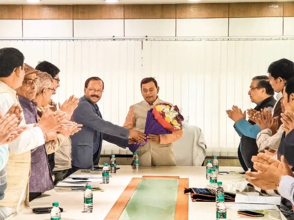 আবার তন্তুজের চেয়ারম্যানের দায়িত্ব পেলেন স্বপন দেবনাথ
