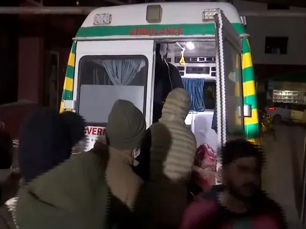 জম্মু ও কাশ্মীরের রাজৌরিতে অজানা জ্বরের আতঙ্ক, মৃত ১৬