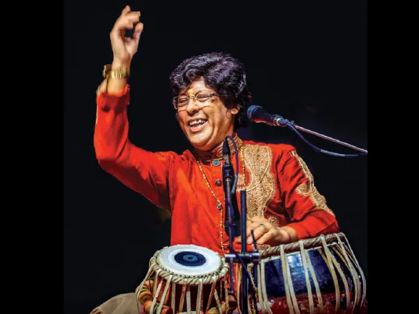 &lsquo;না&rsquo; বলার সুযোগ ছিল না
পণ্ডিত অনিন্দ্য চট্টোপাধ্যায়