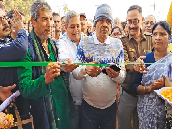 নবদ্বীপে শুরু শ্রীচৈতন্য বইমেলা, শোভাযাত্রায় বইপ্রেমী-পড়ুয়ারা