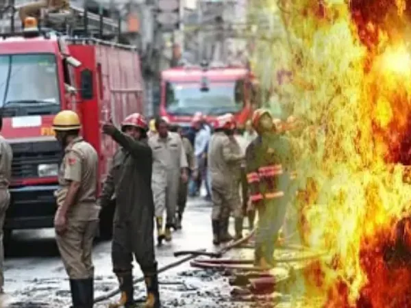 শক সার্কিটের জেরে মর্মান্তিক পরিণতি! বাড়ির মধ্যেই অগ্নিদগ্ধ হয়ে মৃত্যু দুই শিশুসহ ৪ জনের