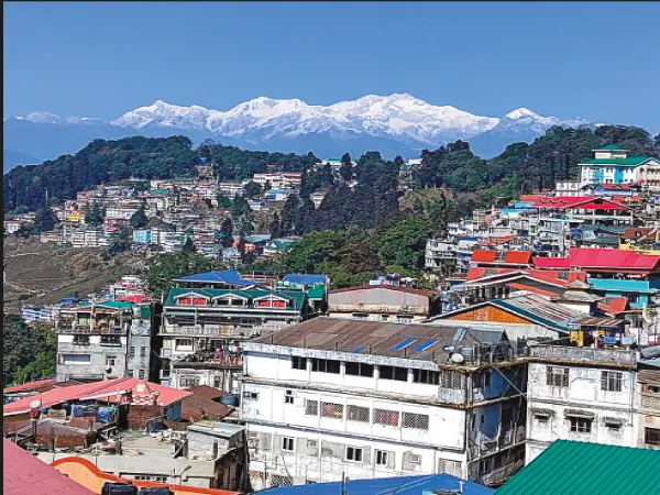 শিলিগুড়িতে ঘাম, ঠান্ডায় কাঁপছে বাকি জেলা&nbsp;