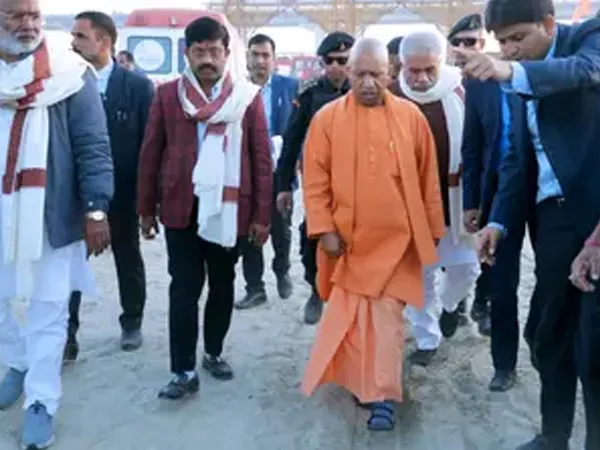 পূর্ণকুম্ভ ২০২৫: অগ্নিসুরক্ষা নিয়ে বিজ্ঞপ্তি জারি করল উত্তর প্রদেশ সরকার