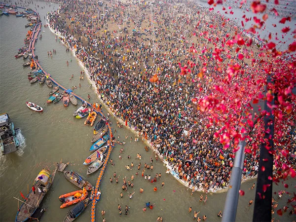 কুম্ভমেলা ঘিরে কাজ পাবেন আট লক্ষ মানুষ