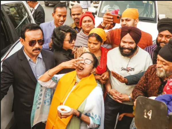 আলিপুরদুয়ারে পৌঁছলেন মুখ্যমন্ত্রী, উচ্ছ্বাস জেলাবাসীর