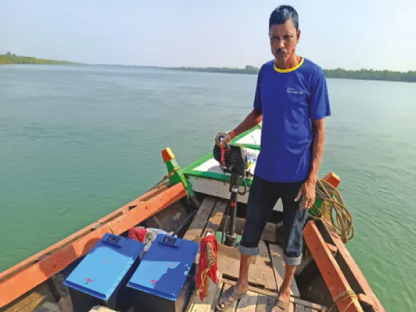ব্যাটারিচালিত নৌকা চালানোর উদ্যোগ, সাফল্য মিললে অন্যত্রও পরিষেবা