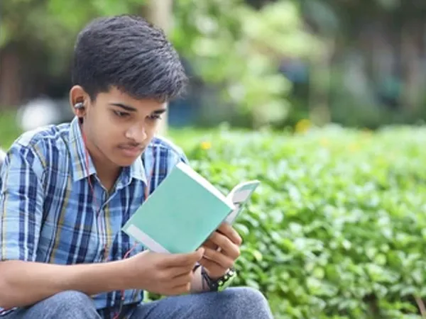 অষ্টম শ্রেণির পাঠ্যে ডেঙ্গু, ম্যালেরিয়া ঠেকানোর শিক্ষা