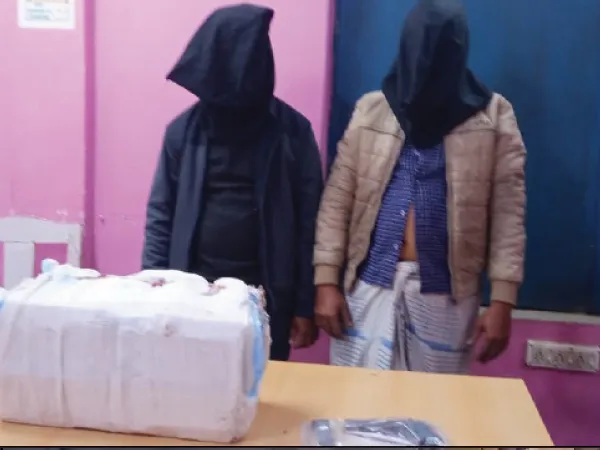 সীমাম্তে পুলিসকে লক্ষ্য করে গুলি পাচারকারীদের, আগ্নেয়াস্ত্র সহ ধৃত ২&nbsp;