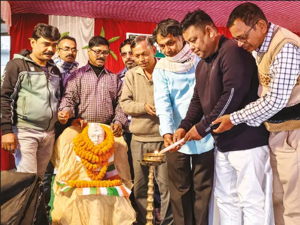 চরমাজদিয়া নিউ অগ্রগামী অ্যাথলেটিকস ক্লাবের ৬৫তম বর্ষপূতিতে সুভাষ মেলা