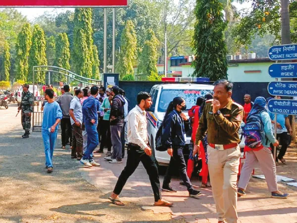 মহারাষ্ট্রে অস্ত্র কারখানায় বিস্ফোরণ, হত ৮