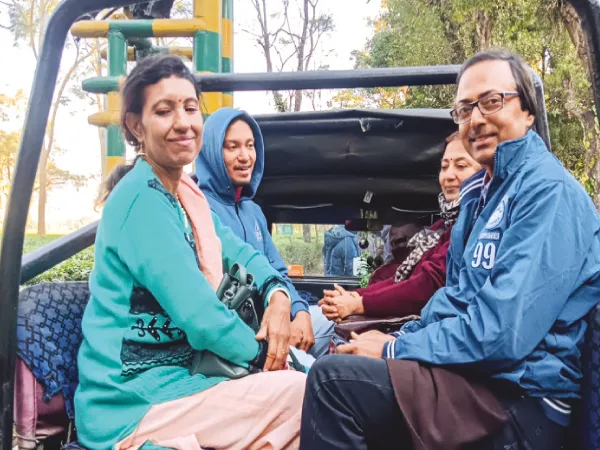 মুখ্যমন্ত্রীর নির্দেশে জঙ্গলে এন্ট্রি ফি প্রত্যাহার, খুশি পর্যটকরা, ভিড় গোরুমারায়