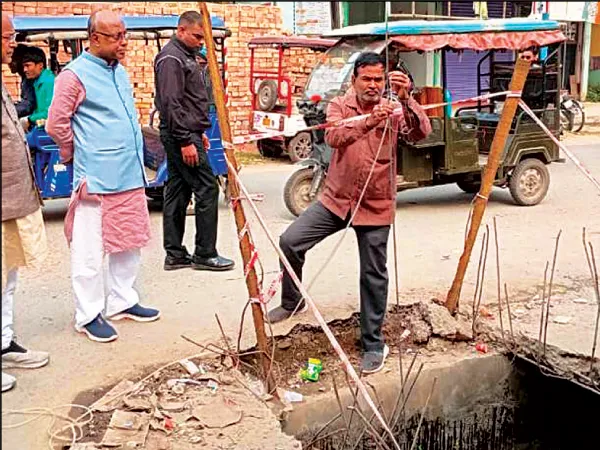 ২ পুরসভার যৌথ নিকাশি তৈরিতে ত্রুটি, মেরামত করার নির্দেশ খাদ্যমন্ত্রীর