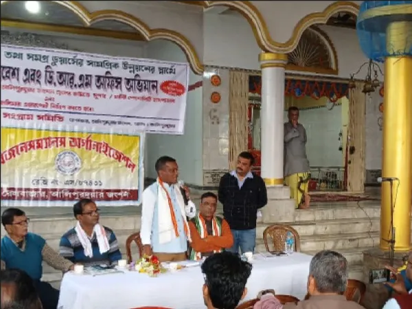 আলিপুরদুয়ারে মনোজ টিগ্গাকে &lsquo;গো ব্যাক&rsquo;