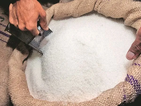 রমজান: রেশনে বিশেষ প্যাকেজে&nbsp; ময়দা, চিনি আর ছোলা দেবে রাজ্য