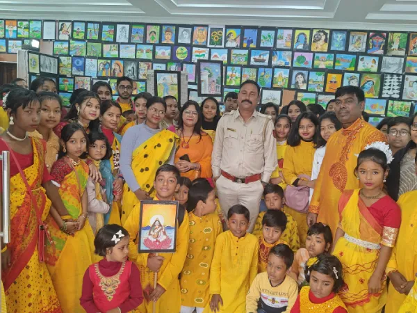ময়নাগুড়িতে চিত্রাঙ্কন আর্ট স্কুলের দু&rsquo;দিনের চিত্রকলা, হস্তশিল্প প্রদর্শনী