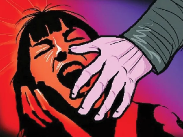 নাবালিকা ছাত্রীকে গণধর্ষণের অভিযোগ, নিমতায় পাকড়াও ৪