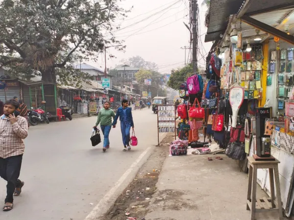 ফুটপাত দখল করে ব্যবসা, বাড়ছে যানজট, শিবরাত্রির মেলা শেষে কড়া পদক্ষেপ