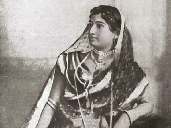 নানারকম চরিত্রের আলোয় উজ্জ্বল&nbsp; &nbsp;নটী বিনোদিনী