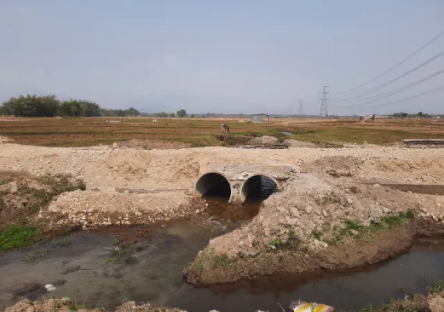 মাঞ্ঝা নদীতে পাইপ বসিয়ে কালভার্ট জমি মাফিয়াদের
