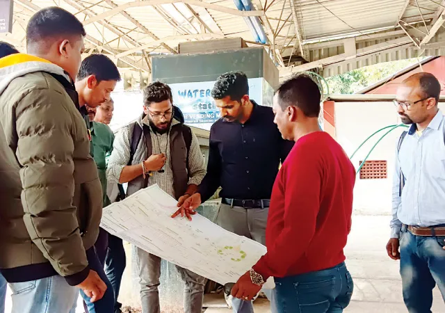 আবার মাপজোখ, বাড়তি জায়গা ছাড়তে নারাজ ব্যবসায়ীরা, নতুন করে জটের শঙ্কা