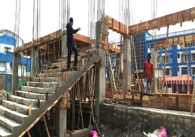 দ্রুতগতিতে চলছে কোচবিহার রাজবাড়ি স্টেডিয়ামে ক্লাব হাউস তৈরি করার কাজ