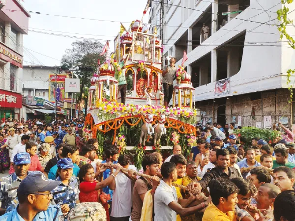 রাজ আমলের আদলে তৈরি হবে ঠাকুর মদনমোহনের নতুন রথ