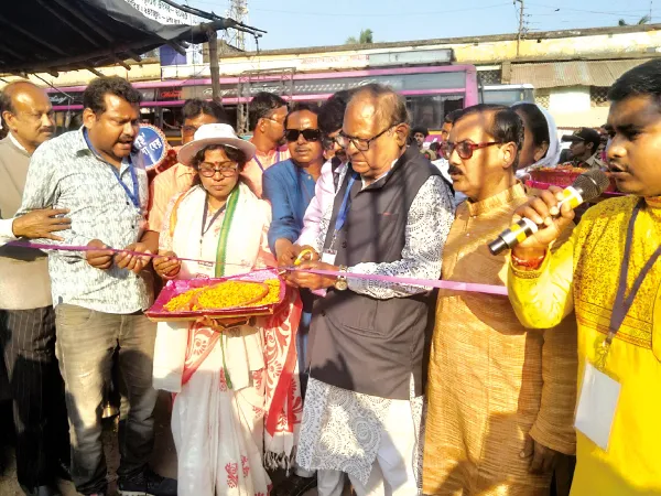 চাঁচলে উত্তর মালদহ বইমেলা শুরু, জনসমাগমে খুশি উদ্যোক্তারা
