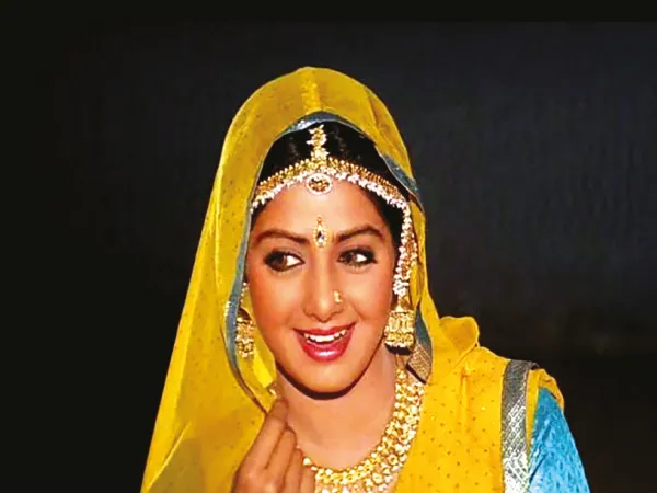 ফেরালেন স্পিলবার্গকে
&nbsp;