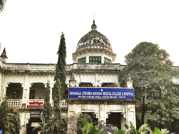 নয়া পদ্ধতিতে ব্রেস্ট ক্যান্সারের প্রথম অস্ত্রোপচার এমজেএনে