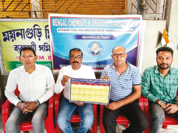 রাত্রিকালীন ওষুধ পরিষেবা শুরু, রোস্টার মেনে খোলা থাকবে একটি করে দোকান