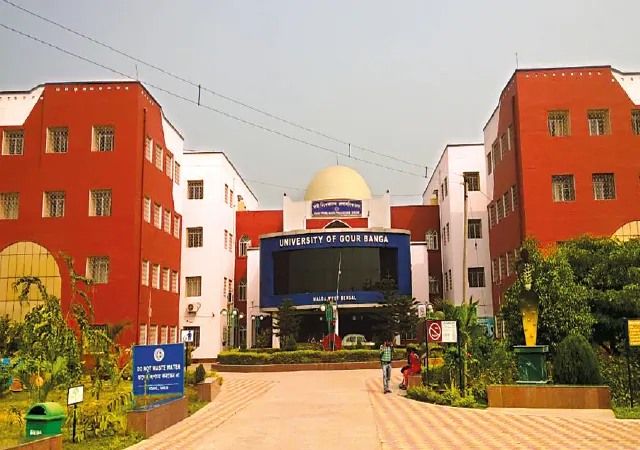 গৌড়বঙ্গ বিশ্ববিদ্যালয় সংলগ্ন এলাকায় খণ্ডযুদ্ধ এসএফআই ও টিএমসিপি&rsquo;র