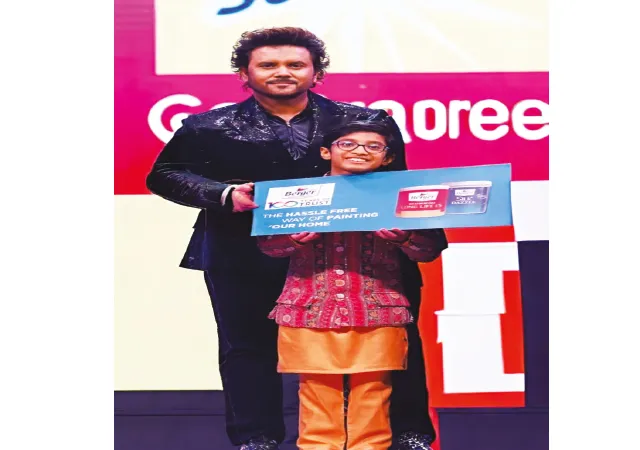রিয়ালিটি শো&rsquo;য়ে চাম্পিয়ন খুদে &lsquo;মান্না&rsquo; অতনু