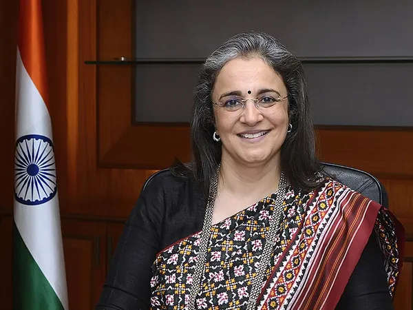 মাধবীর বিরুদ্ধে এফআইআরে স্থগিতাদেশ