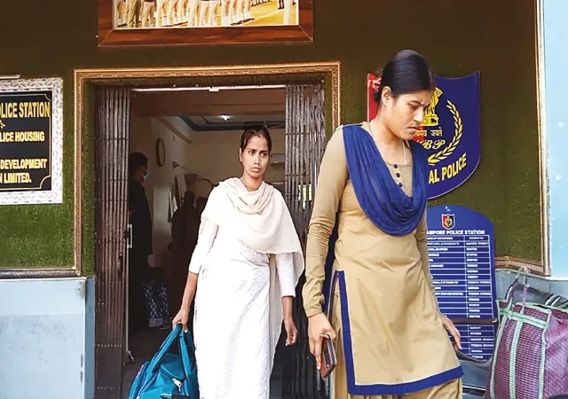 যুবককে বিয়েতে রাজি করাতে গাড়ির টোপ দিয়েছিল &lsquo;রঙ্গিলা&rsquo;
